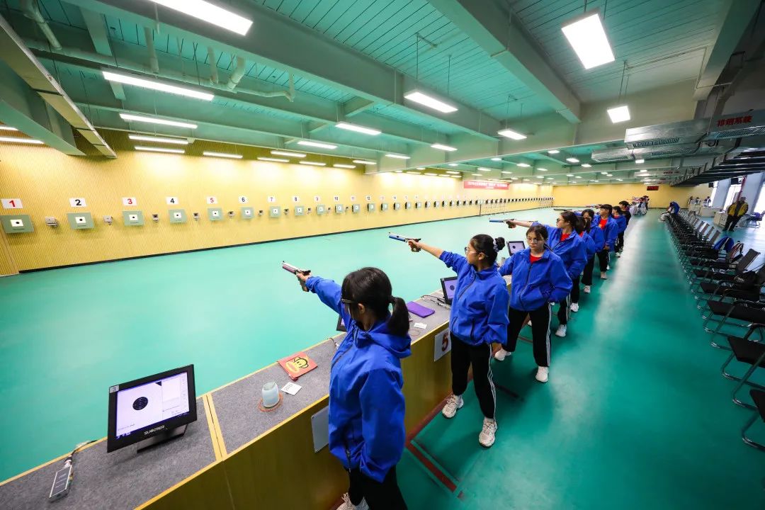 今日足球：谢菲联vs布莱顿 摩纳哥vs图卢兹